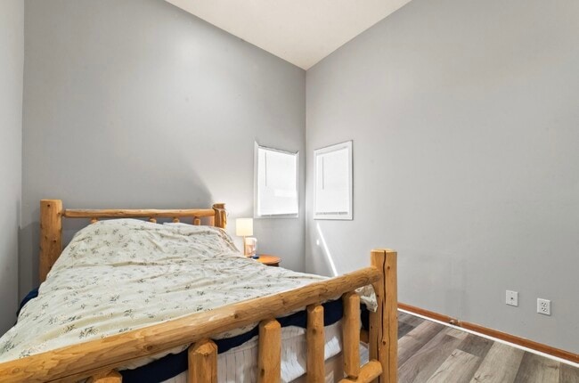 Photo - 669 Modesto St Unidad B