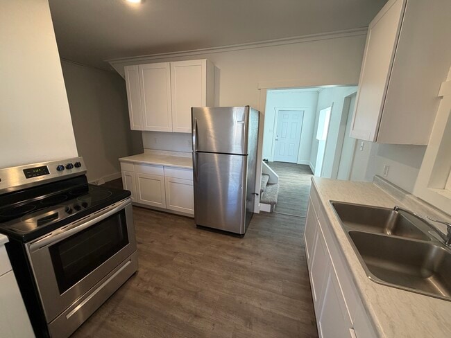 Photo - 533 S Dakota St