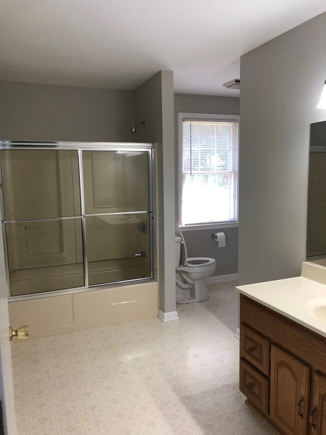 Photo - 258 Compton Rd