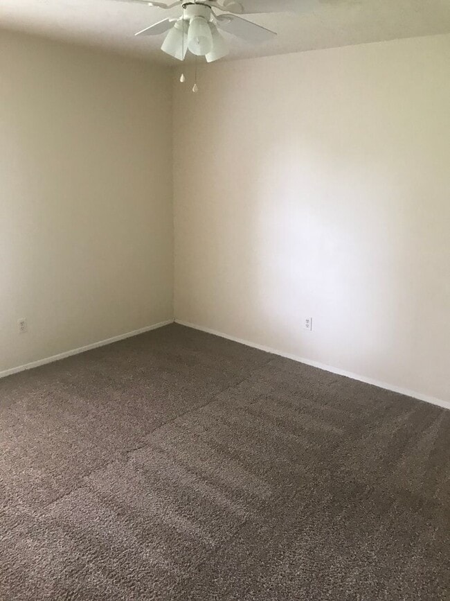 Photo - TWO BEDROOM DUPLEX WITH FENCED BACK YARD AVAILABLE 7/27/2026.