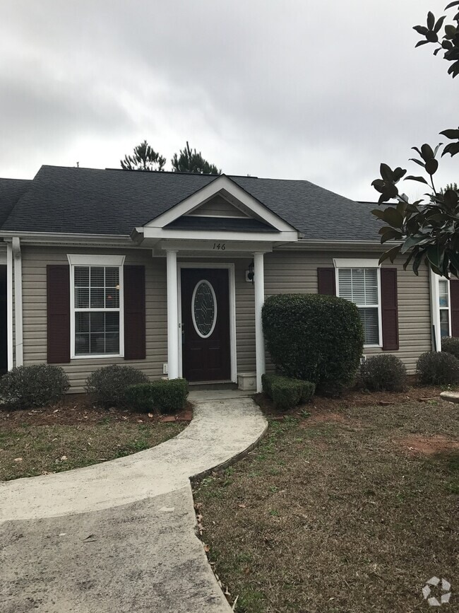 Building Photo - 2 Bed, 1 Bath Condo