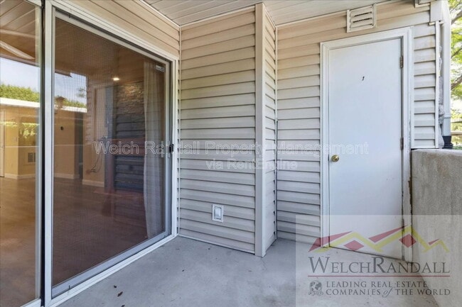 Photo - 3831 S River Run Wy Unit 1
