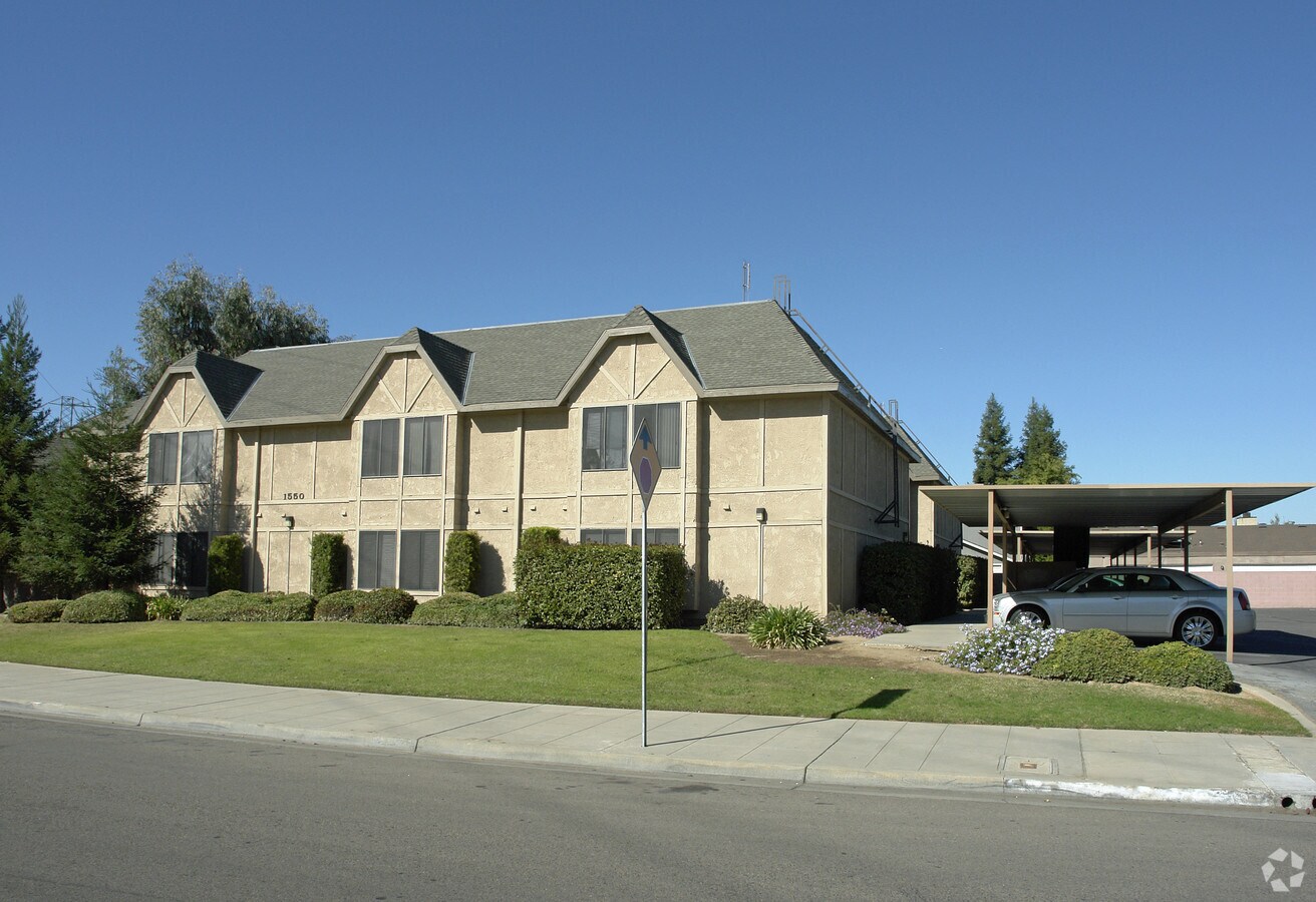 Photo - 1550 W Swift Ave