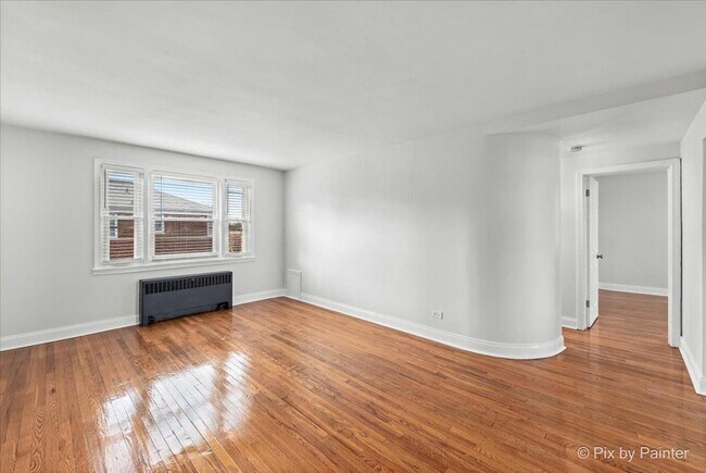 2721 W Berwyn Ave Unit 1