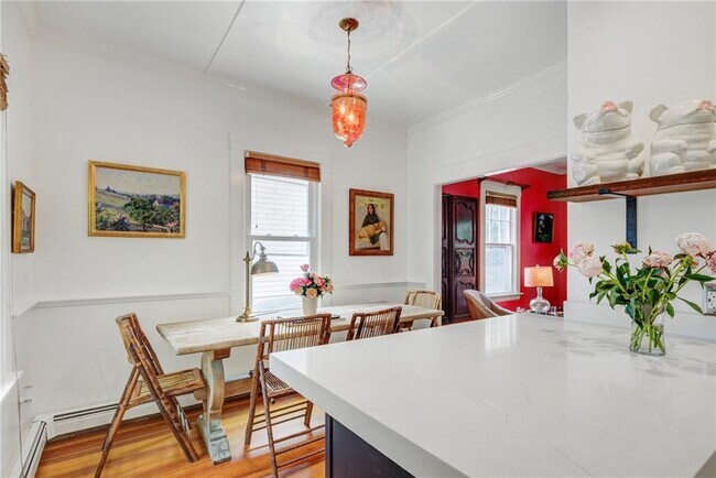 Photo - 24 Hunter Ave