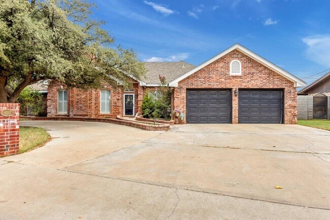 Photo - 6515 Amber Dr