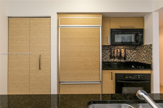 Photo - 1830 S Ocean Dr Unidad 4010
