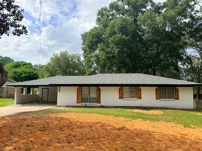 Photo - Newly Renovated Property - Family Home