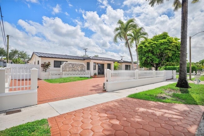 Photo - 10320 SW 38th Terrace