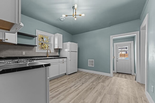 Photo - 520 Ceape Ave Unit Lower