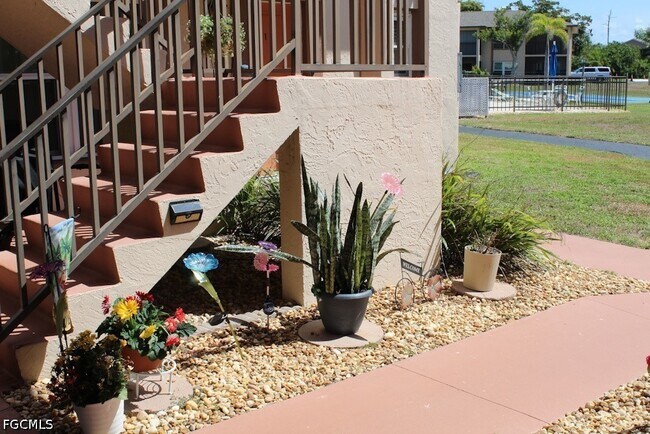 Photo - 16881 Davis Rd Unit 712