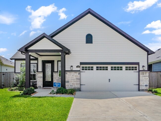 Photo - 1206 Hidden Oaks Dr
