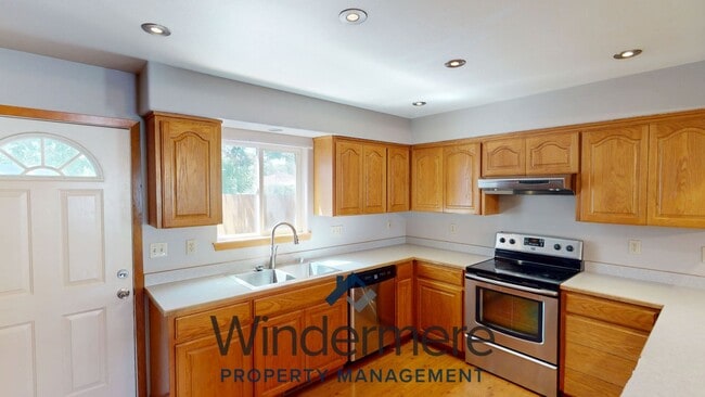 Photo - 103 SW 9th St