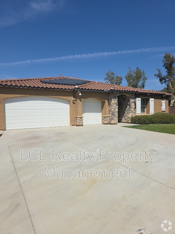 Building Photo - 29344 Grand Slam Rental