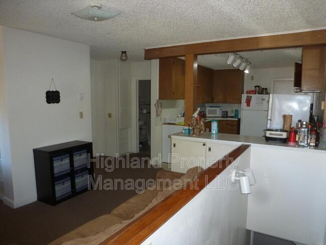 Photo - 1032 NE Monroe St