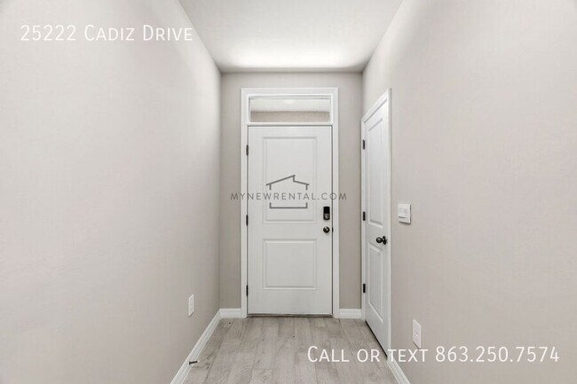 Photo - 25222 Cadiz Dr