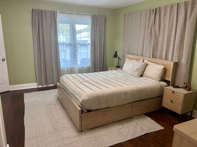 Photo - 222 Glass Ave