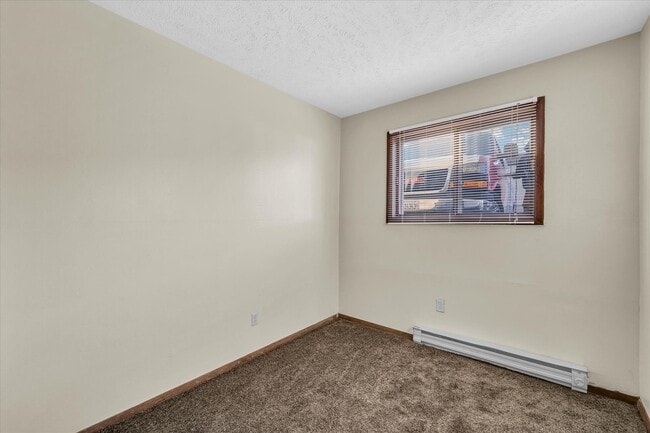 305 S Prospect Rd