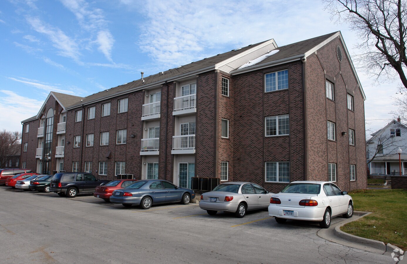 Photo - Drake Terrace