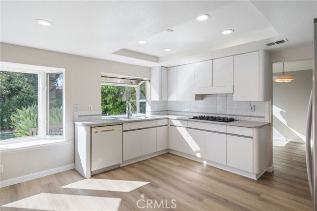 Photo - 2 Glorieta W