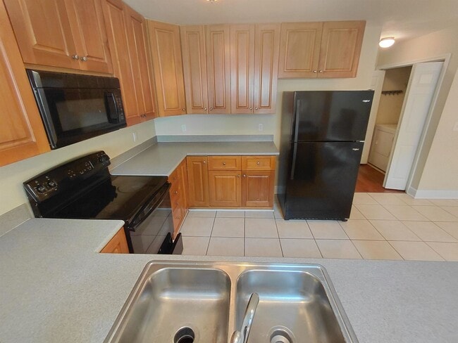 Photo - 3150 Sawtooth Dr