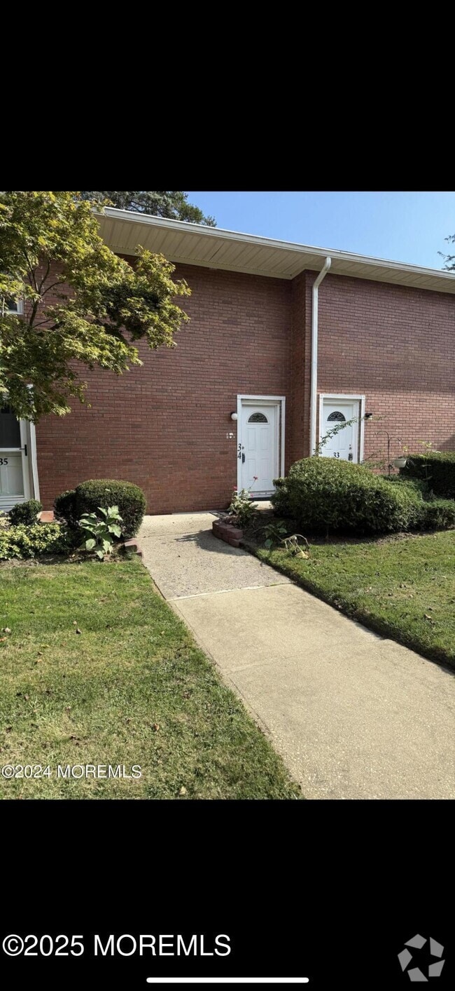 Building Photo - 364 Westwood Ave Unit 34 Rental