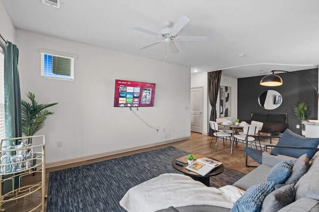 Photo - 16031 Elizabeth Joyce Dr Unit ID1466111P