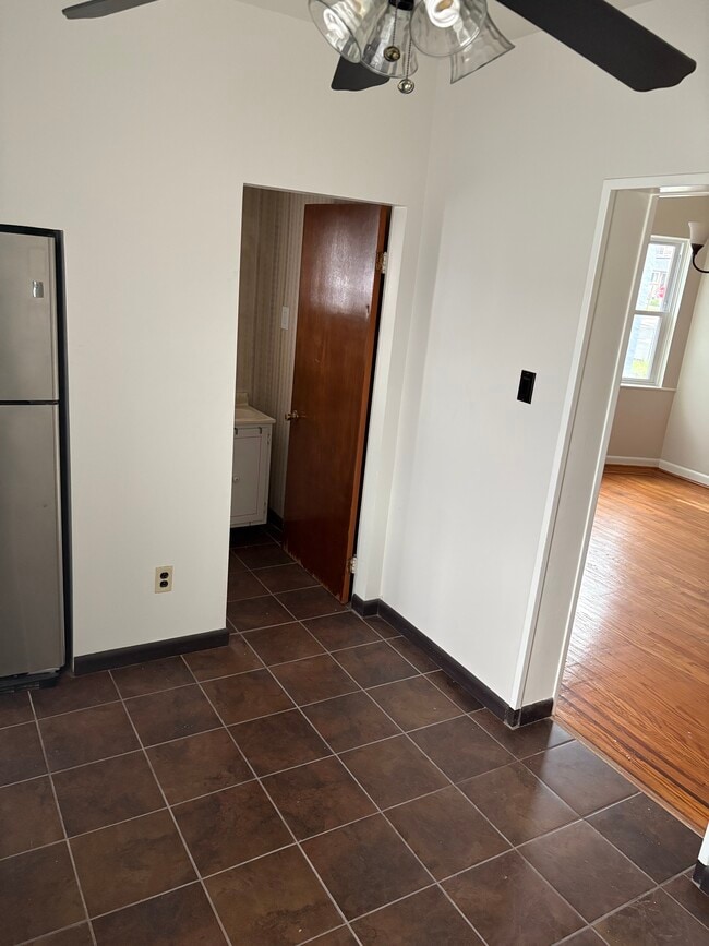 Photo - 209 N Wycombe Ave