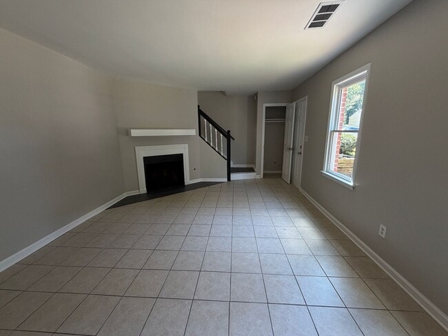 2761 Northwood Ct
