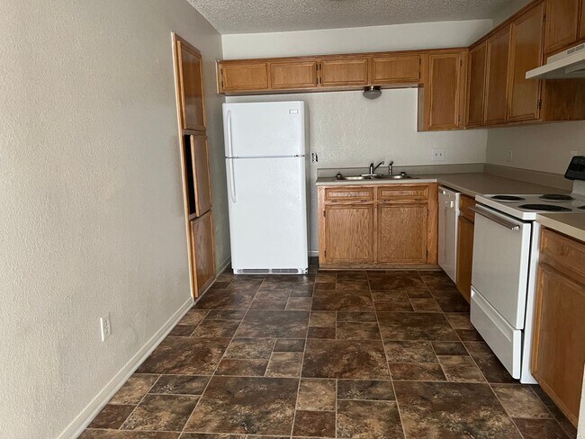 Photo - 402 Alpine St Unidad B