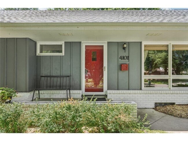 Building Photo - 4101 Kentucky Ave N Rental