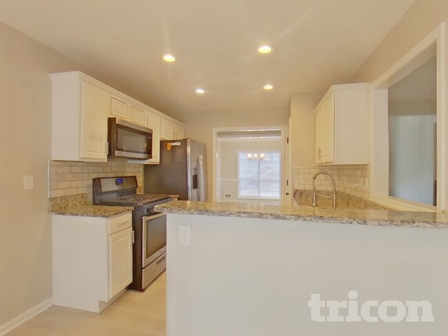 Photo - 222 Sawgrass Way