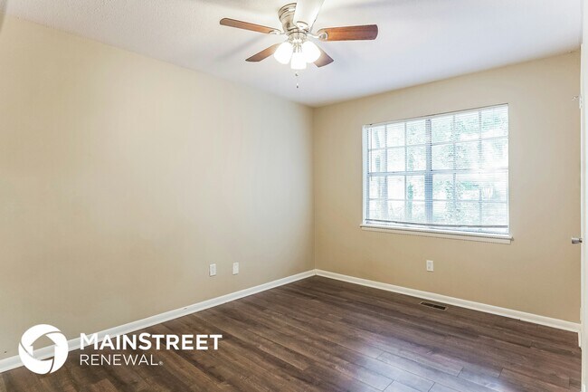 Photo - 5024 Ewell Ln