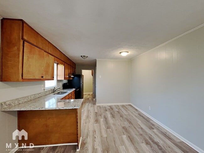 Photo - 4096 Forest Ct