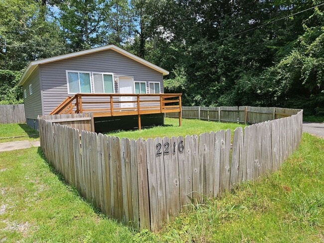 2 Bedroom 1 Bath cottage with Lake View! - 2 Bedroom 1 Bath cottage with Lake View! House
