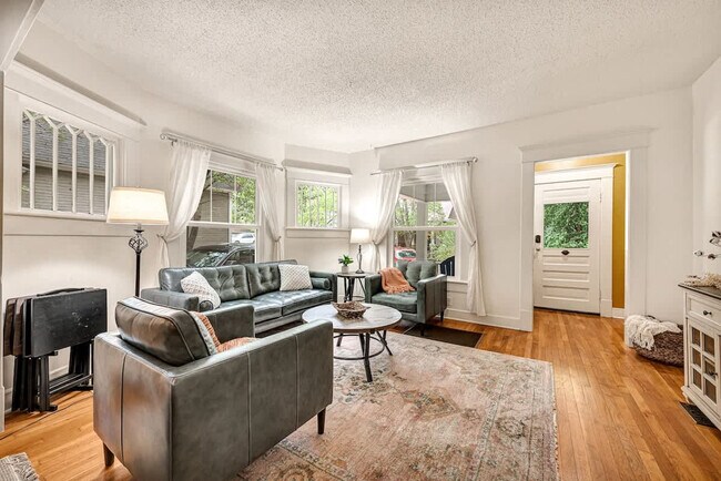 Photo - 413 S Madison St Unit SI ID1520928P