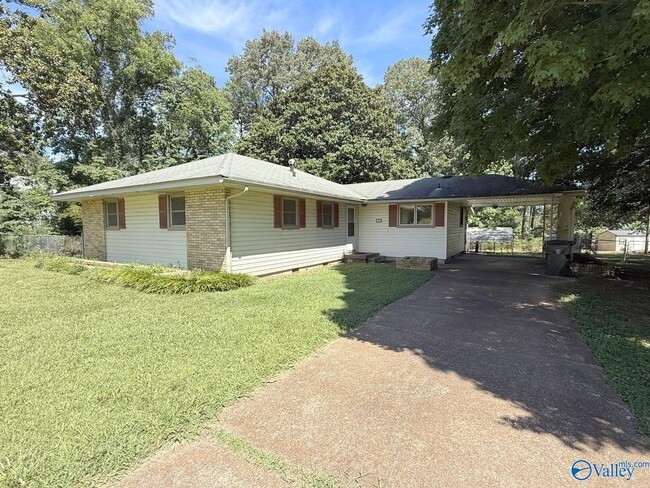 Photo - 1012 Strong St