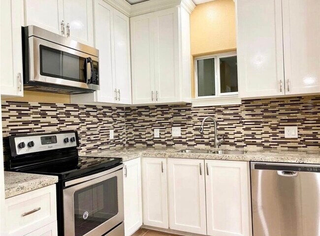 Photo - 2734 Duncan Dr