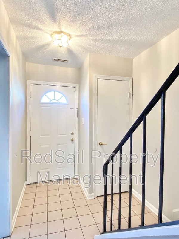 Photo - 1114 Clear Springs Rd