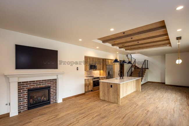 Photo - 824 S 8th Ave Unit 2