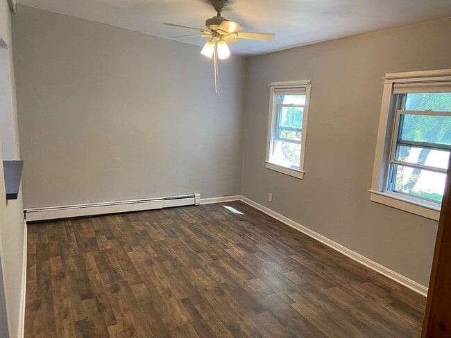 Photo - 171 Center Ave Unit Apt 1