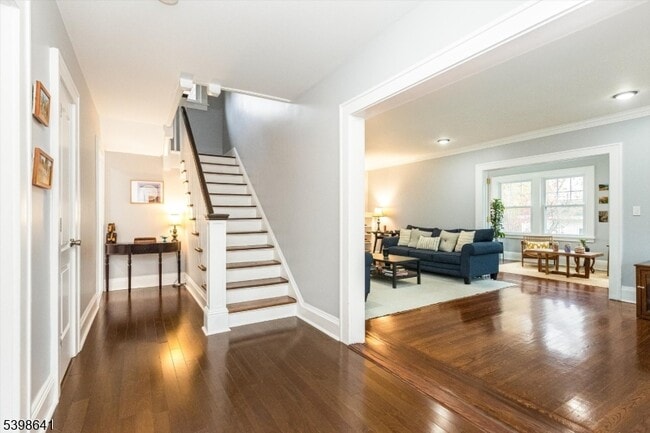 Photo - 169 Heywood Ave