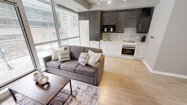 Building Photo - 199 Richmond St W Unit FL1-ID1030919P