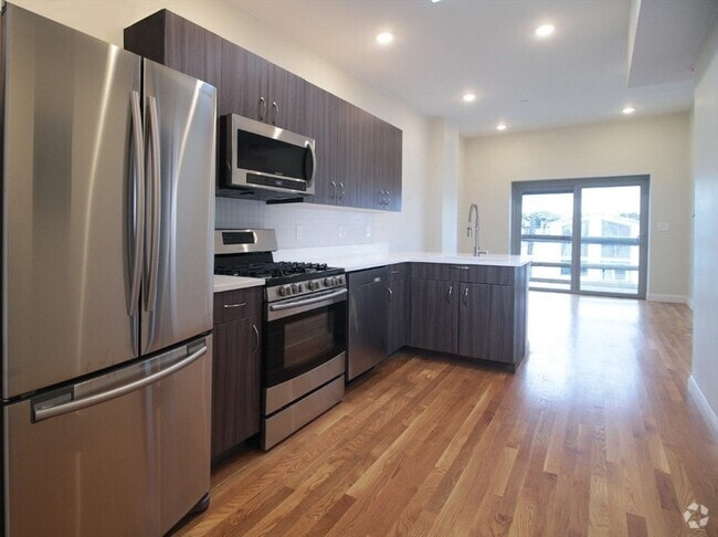 Building Photo - 68 Frankfort St Unit #2R Rental