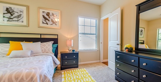 Photo - Student | Ikon Athens