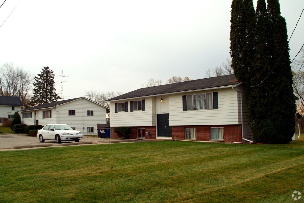 Photo - Arbor View Apartments