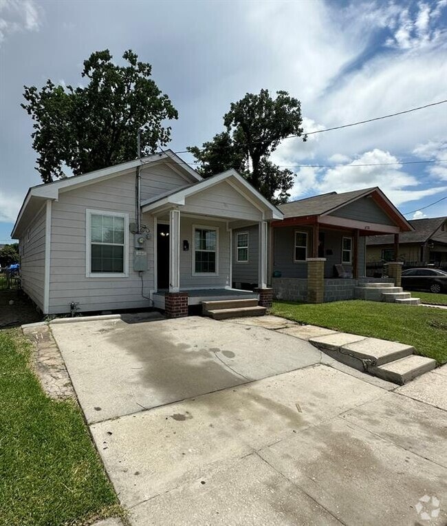 Building Photo - 6723 Avenue Q Rental