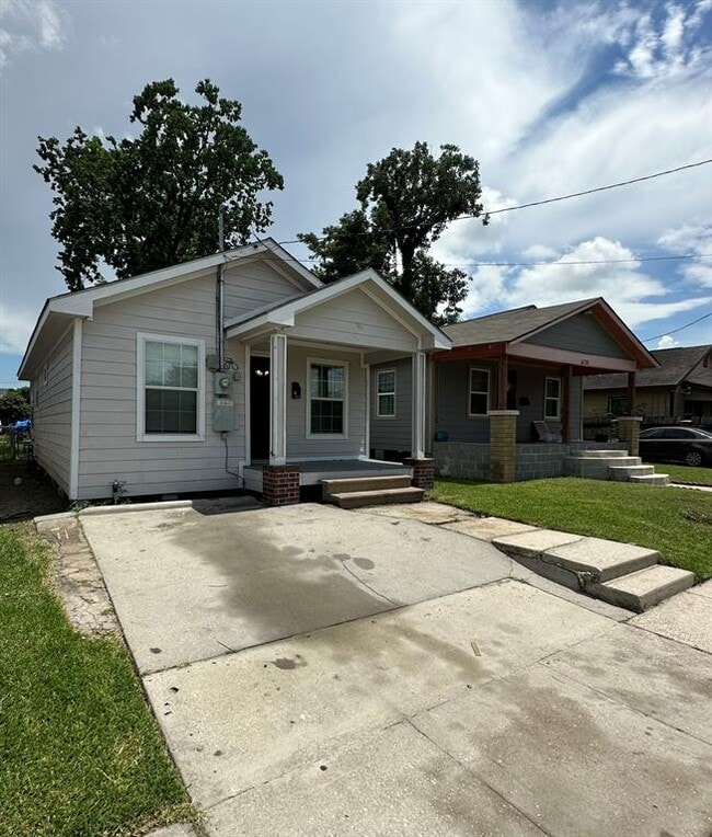 Photo - 6723 Avenue Q House