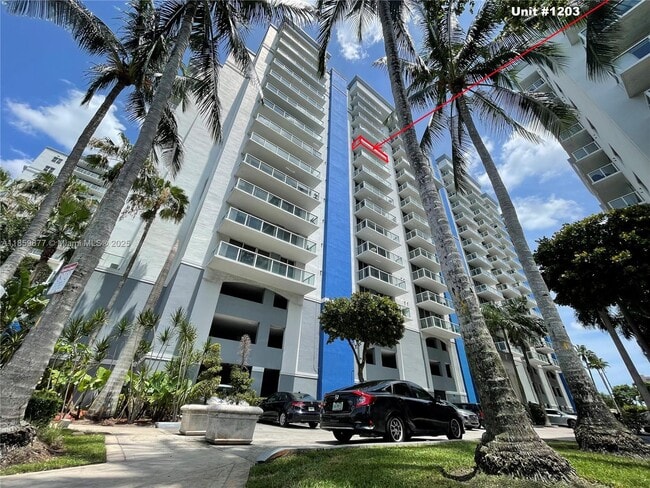 Photo - 5085 NW 7th St Unidad 1203