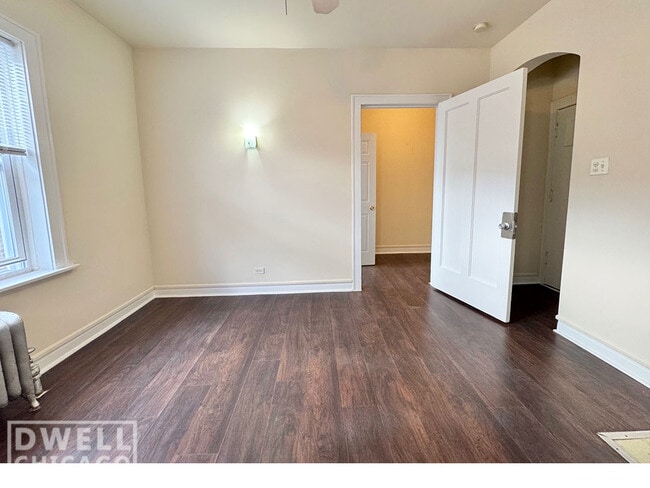 Photo - 6912 N Lakewood Ave Unidad S